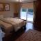 Riverside Lodge