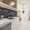 Whitehorse Apartments Hotel