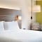 Holiday Inn Express & Suites - Savannah W - Chatham Parkway by IHG