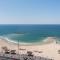Picturesque 3BR Apt w Balcony & Parking Near Beach by Sea N' Rent - 特拉维夫