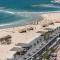 Picturesque 3BR Apt w Balcony & Parking Near Beach by Sea N' Rent - 特拉维夫