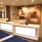 Holiday Inn Express & Suites Clarion by IHG