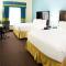 Holiday Inn Express Hotel & Suites Gainesville by IHG