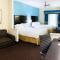 Holiday Inn Express Hotel & Suites Gainesville, an IHG Hotel