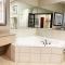 Holiday Inn Express Hotel & Suites Gainesville by IHG