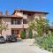 Apartments Bale 1945