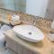 Modern 1BR WiFi Breathtaking Oceanviews by Huespedia