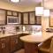 Staybridge Suites Cheyenne by IHG - شايان