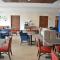 Holiday Inn Express & Suites - Charlotte NE - University Area by IHG - تشارلوت