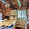 The Creekside Cabin - Cascade