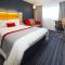 Holiday Inn Express London - Epsom Downs by IHG - Epsom