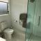 Central Howick Uxbridge Apartments - 奥克兰