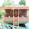 RITZ Houseboats