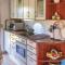 Two-Bedroom Holiday Home In Ronde