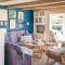 Two-Bedroom Holiday Home In Ronde