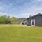 Two-Bedroom Holiday Home With A Fireplace In Struer - Humlum