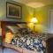 Yellow Door Bed and Breakfast - Crystal Beach