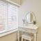 Host & Stay - Threadneedle Cottage