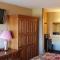 Carefree Inn Flatonia