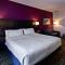 Holiday Inn Express Hutchison, an IHG Hotel - Hutchinson