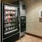 Holiday Inn Express Hotel & Suites Coralville, an IHG Hotel - Coralville