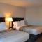 Country Inn & Suites by Radisson, Fairview Heights, IL