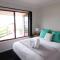 DOLPHIN LOOKOUT COTTAGE - amazing views of the Bay of Fires - Binalong Bay