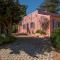Charming Seaside Cottage Casa Rosa - Somewhere Special