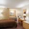 Canadas Best Value Inn and Suites Fernie