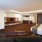 Quest San Denpasar by ASTON
