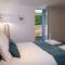 L escapade- Home-One photo 17