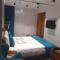 R&R Hotel