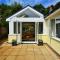 Woodside Cottage