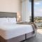 Oaks Gold Coast Hotel