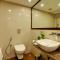 Hotel Ramanashree Richmond - Bangalore