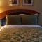Pine Grove Motel