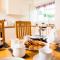 Awel Taf- Central cottage ideal for families, with parking
