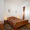 Apartments with pool Albina - Umag