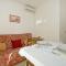 Apartment with pool Albina 3 - Umag