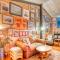 Getaway Bar on Easy Street - Rockaway Beach