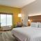 Holiday Inn Express Hotel & Suites Hagerstown - Hagerstown