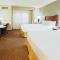 Holiday Inn Express Hotel & Suites Lincoln-Roseville Area, an IHG Hotel