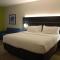 Holiday Inn Express Hotel & Suites Kingsport-Meadowview I-26 by IHG