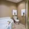 Super 8 by Wyndham Union