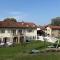 Resort Limax Acis