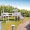 One-Bedroom Apartment In Knebel
