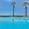 AMADORES BEACH & OCEAN VIEWS