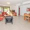 Family-Friendly Apartment in Zichron Yaakov - Zikhron Ya‘aqov