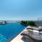 Execlusive Seaview 1 bedroom suite with toproof pool at The Patio Bangsaen - Ban Bang Saen (1)