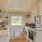 Beautiful Home In Asns With Kitchen - Asnæs